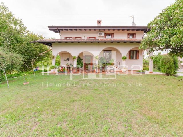 Casa in vendita a Montereale Valcellina, Friuli-Venezia Giulia