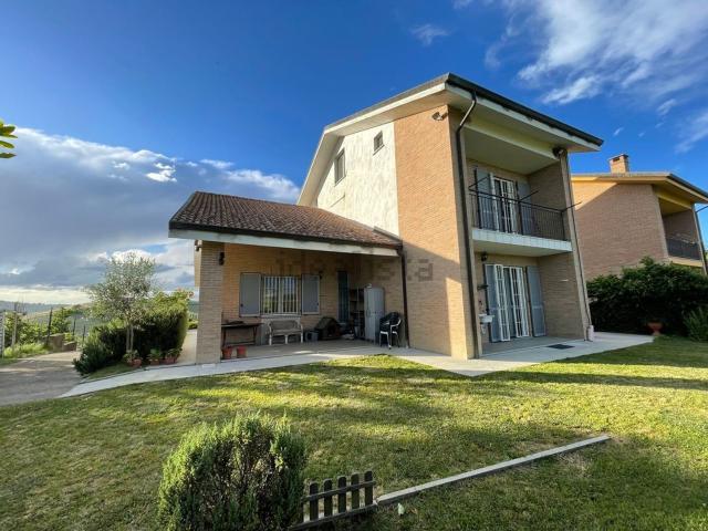 Casa in vendita a Piemonte, Asti