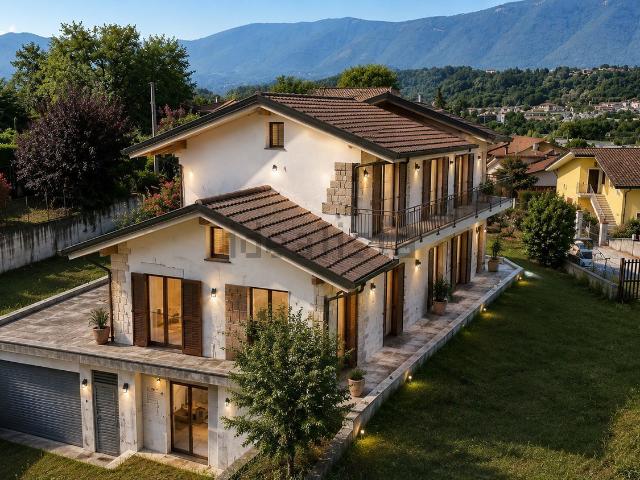 Casa in vendita a Ceccano, Lazio