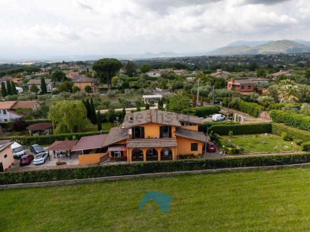 Casa in vendita a Zagarolo, Roma Capitale