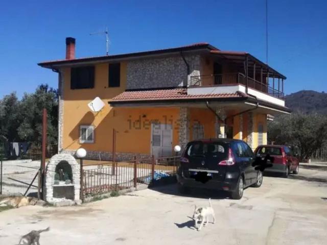 Casa in vendita a Calabria, Catanzaro