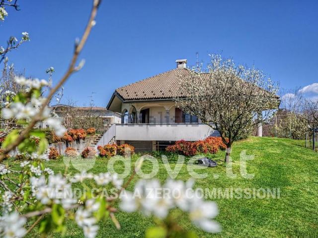 Casa in vendita a Fecchio, Cantù