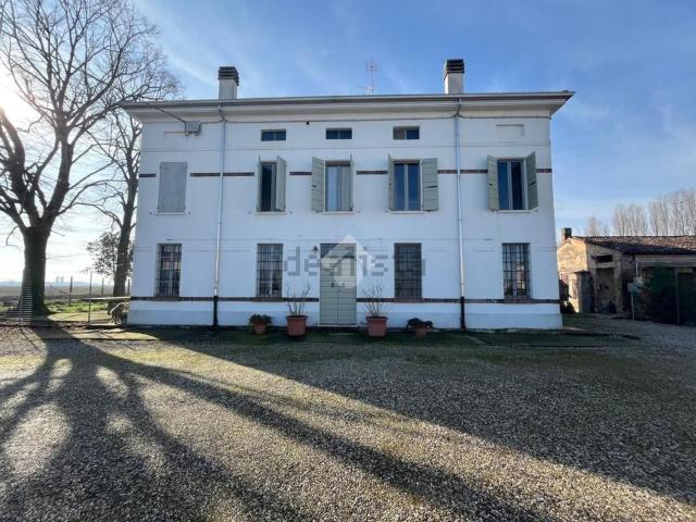 Casa in vendita a Castelbelforte, Mantova