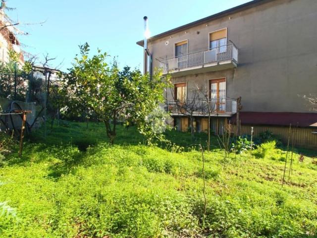 Casa in vendita a C.da Colle Cervone, Pescara