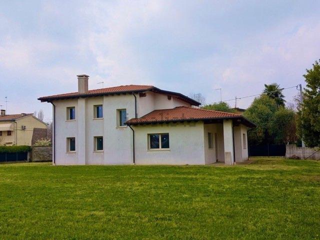Casa in vendita a Piombino Dese, Veneto