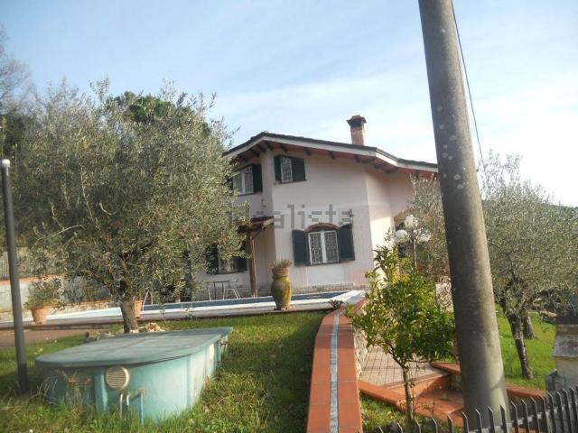 Casa in vendita a Castelnuovo Magra, Liguria