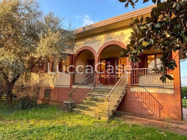 Casa in vendita a Capannori, Toscana