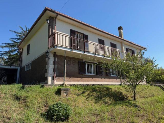 Casa in vendita a Aprilia, Lazio