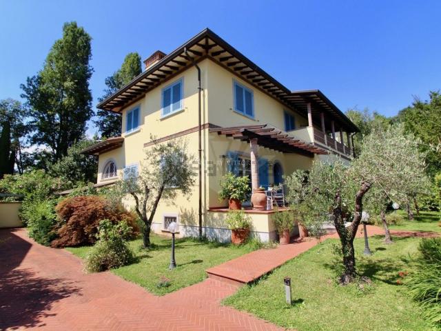 Casa in vendita a Tonfano, Toscana
