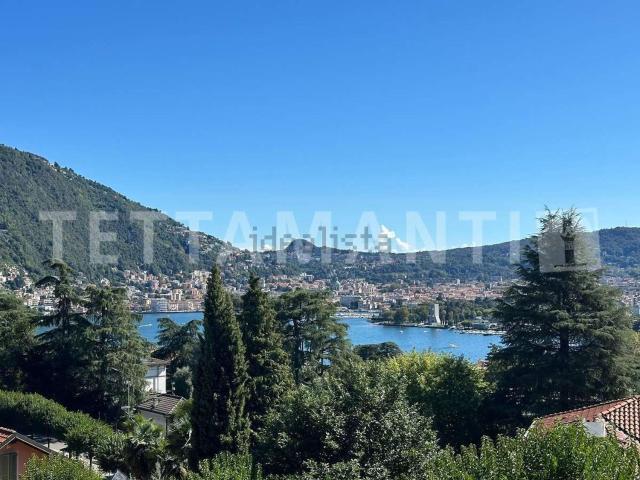 Casa in vendita a Como, Monte Olimpino