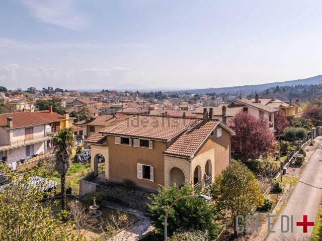 Casa in vendita a Bassano Romano, Lazio