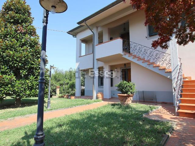 Casa in vendita a Capannori, Toscana