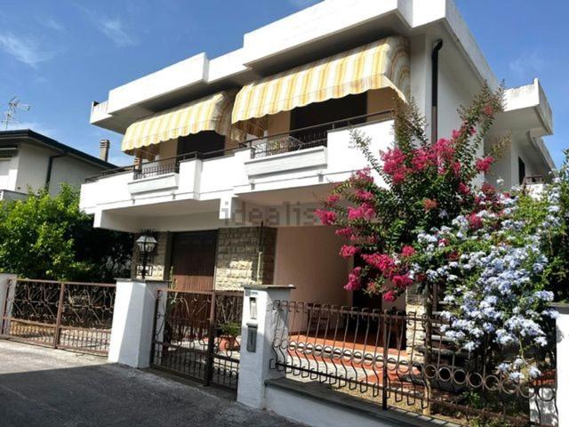 Casa in vendita a Viareggio, Toscana