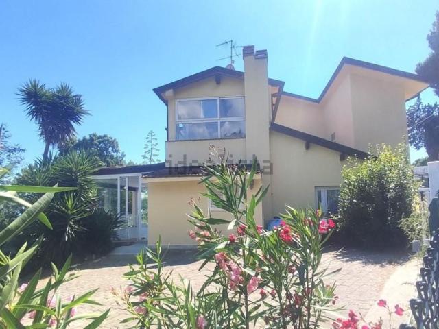 Casa in vendita a Massarosa, Toscana