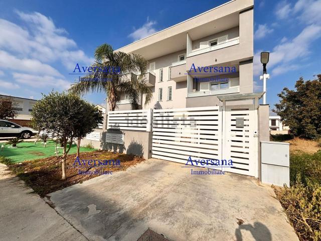 Casa in vendita a Parete, Campania