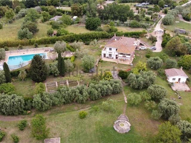 Casa in vendita a Roma Capitale, Lazio