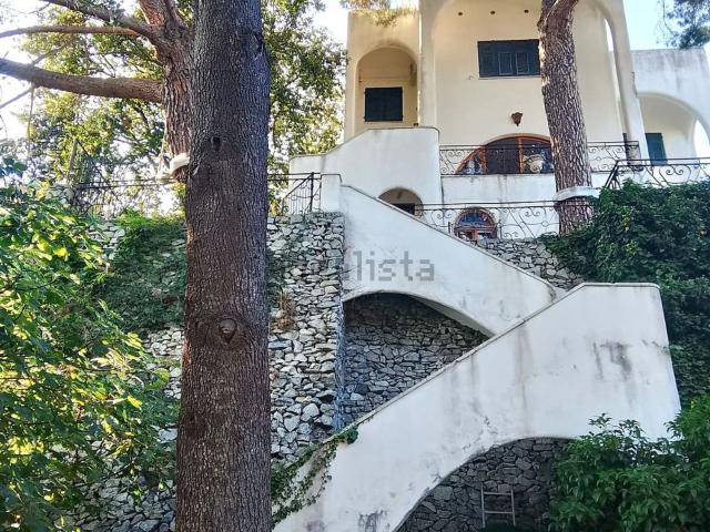 Casa in vendita a Albissola Marina, Liguria
