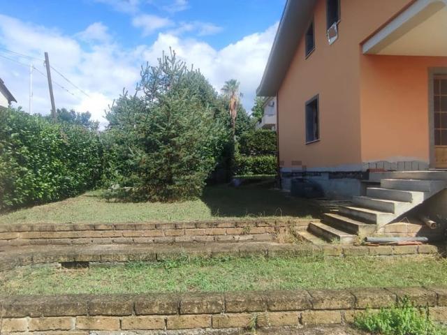 Casa in vendita a Roma Capitale, Lazio