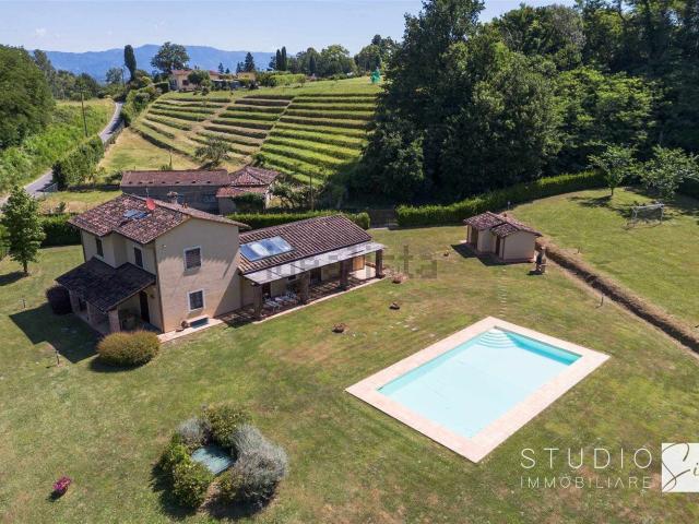 Casa in vendita a Bagni Di Lucca Ponte, Toscana