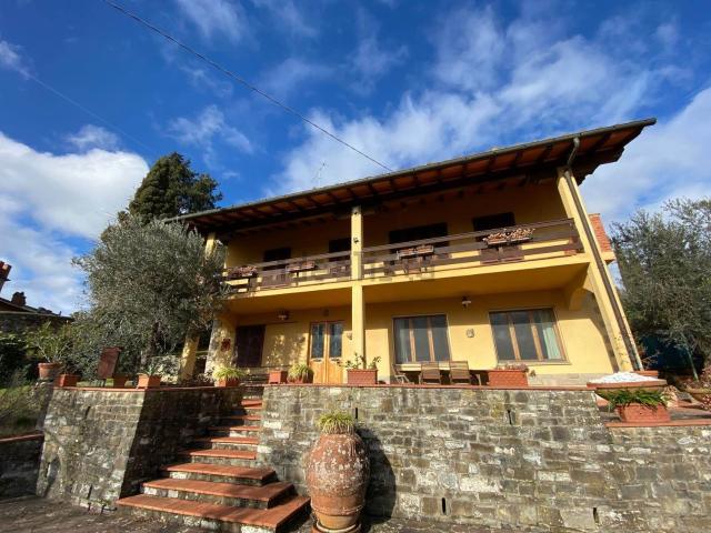 Casa in vendita a Vaglia, Toscana
