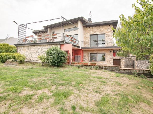 Casa in vendita a Ziano Piacentino, Reggio Emilia