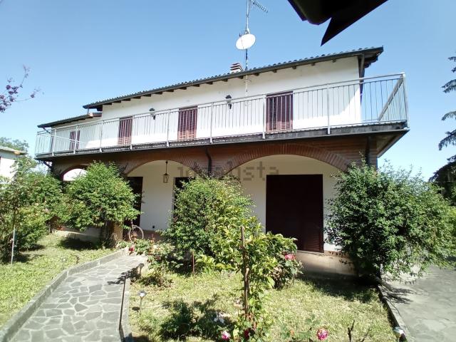Casa in vendita a La Chiusa, Casteggio