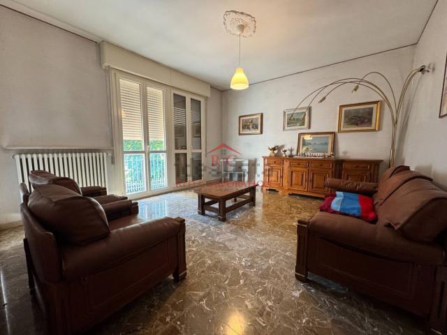 Casa in vendita a Pieve Modolena, Re