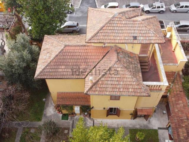 Casa in vendita a Municipio Roma XII, Roma Capitale