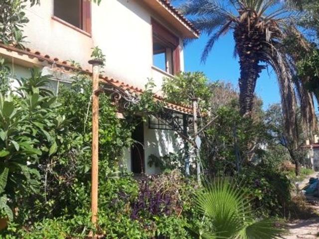 Casa in vendita a Carini, Sicilia