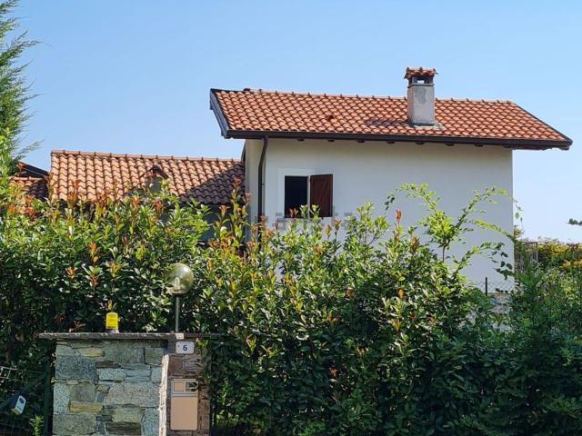 Casa in vendita a Monte, Massino Visconti