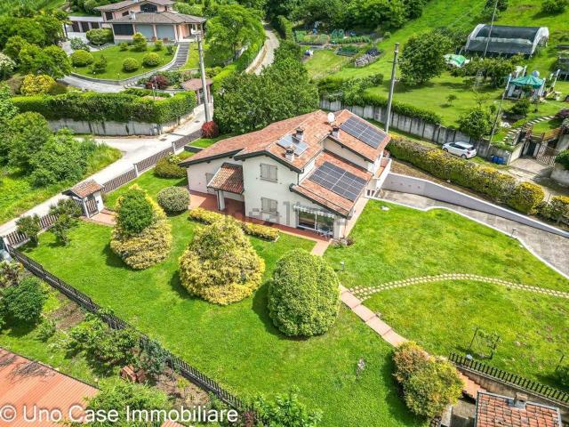 Casa in vendita a Piemonte, Novara