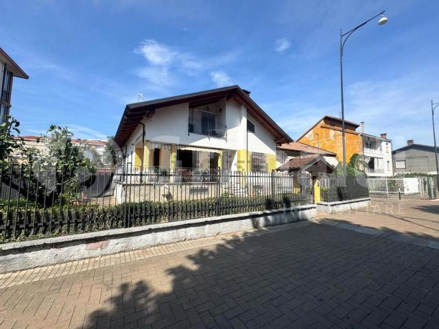 Casa in vendita a Borgaretto, Beinasco
