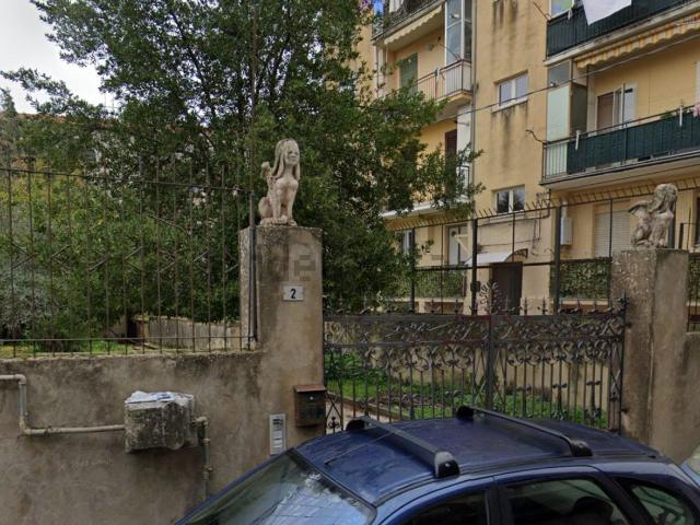Casa in vendita a Canali, Piazza