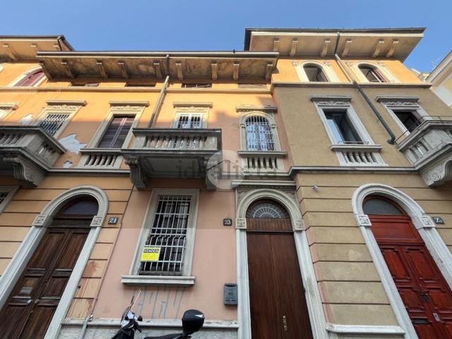 Casa in vendita a Municipio 4, Milano