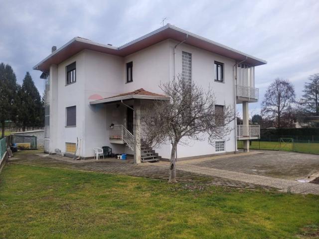 Casa in vendita a Piemonte, Novara