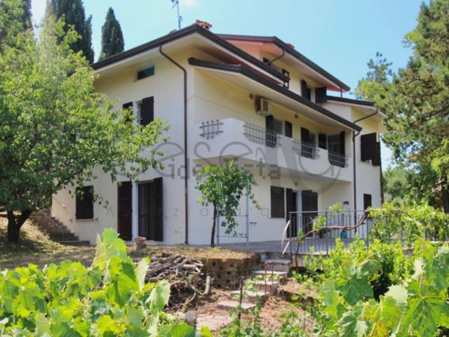 Casa in vendita a Roncofreddo, Reggio Emilia
