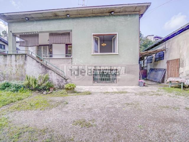 Casa in vendita a Sant'Anna, Cassano Magnago