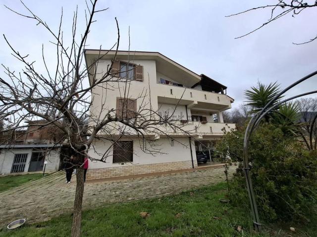 Casa in vendita a Sora, Lazio