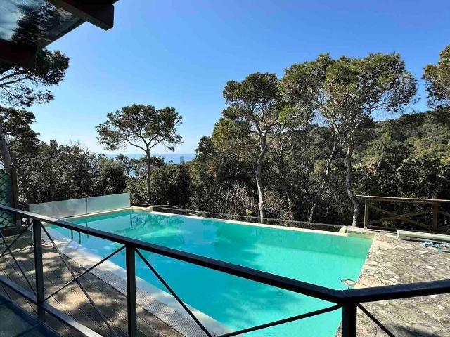 Casa in vendita a Quercianella, Livorno