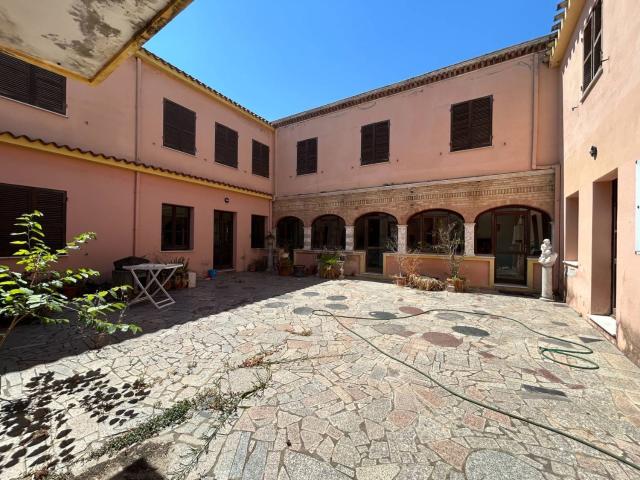 Casa in vendita a Sinnai, Sardigna/Sardegna