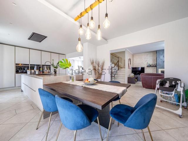 Casa in vendita a Pianura Reggiana, Re