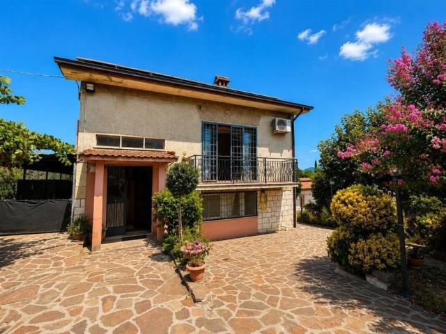 Casa in vendita a Roma Capitale, Lazio