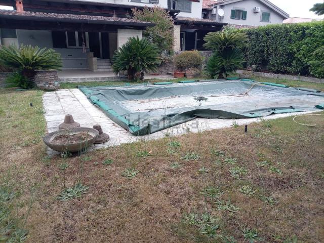 Casa in vendita a Giugliano In Campania, Campania