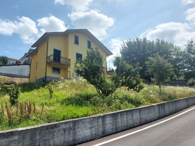 Casa in vendita a Mazzarelli di Mezzo, Mornese
