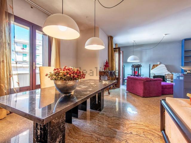 Casa in vendita a Puglia, Bari