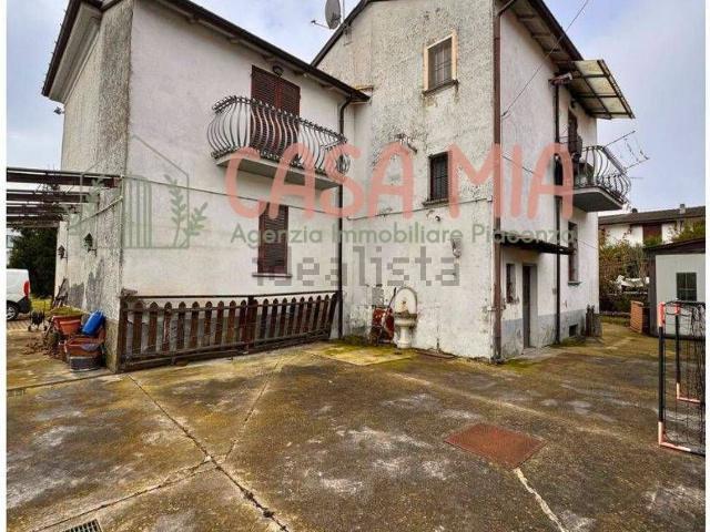 Casa in vendita a Case Nuove Bonina, Rottofreno