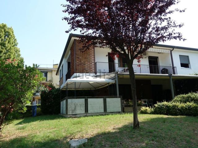 Casa in vendita a Brusegana, Padova