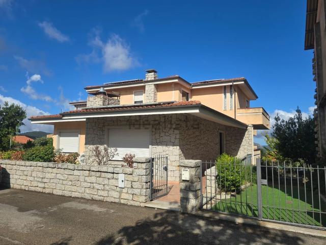 Casa in vendita a Tempio Pausania