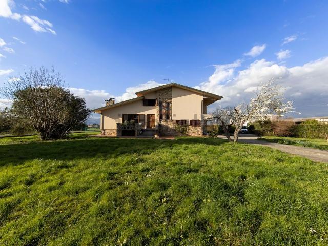 Casa in vendita a Albinatico, Ponte Buggianese
