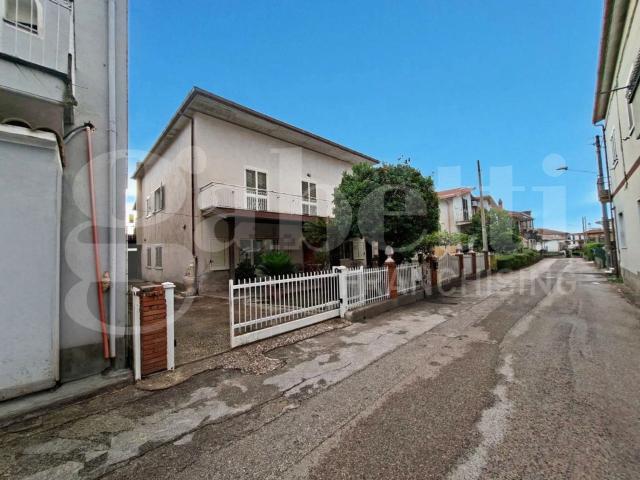 Casa in vendita a Vairano Patenora, Campania